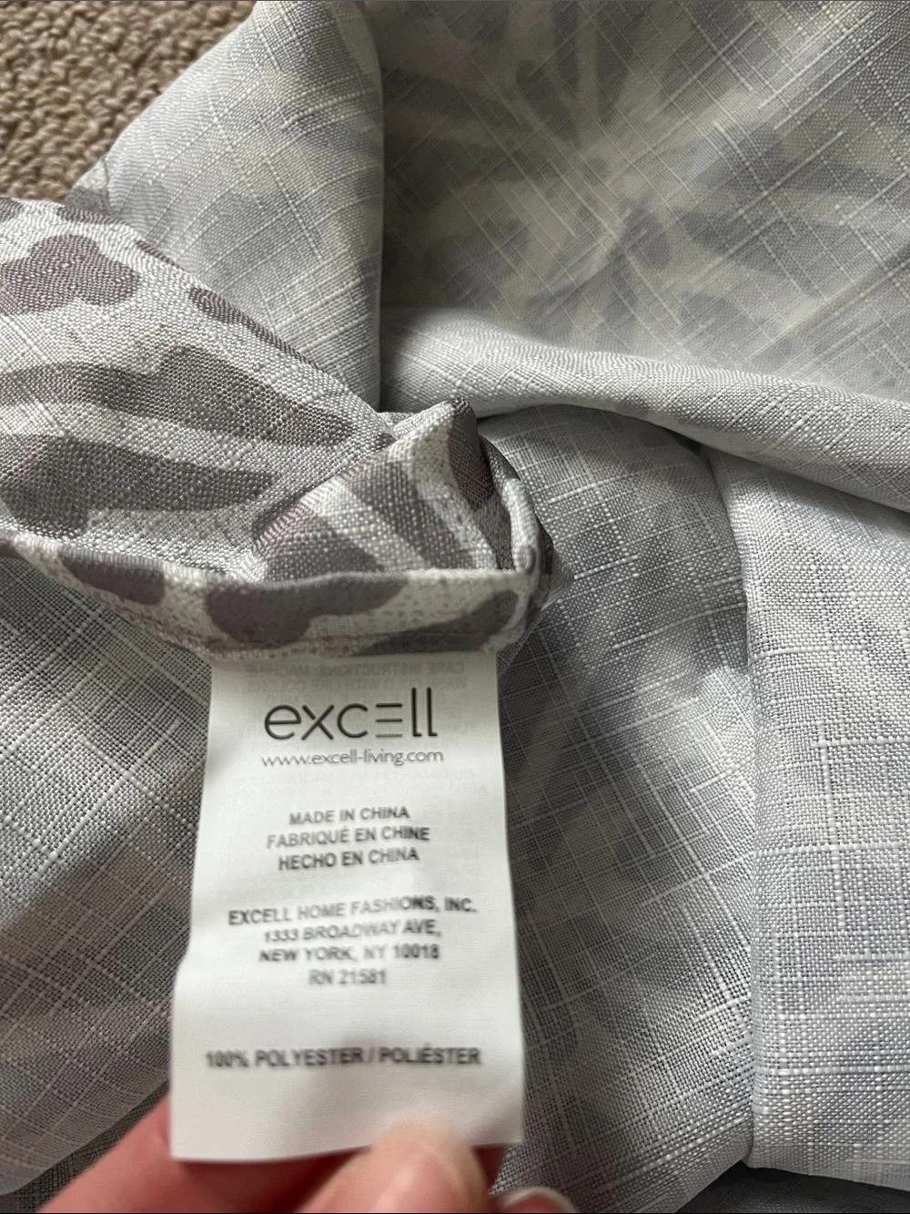 Gray and White Geometric Fabric Shower Curtain